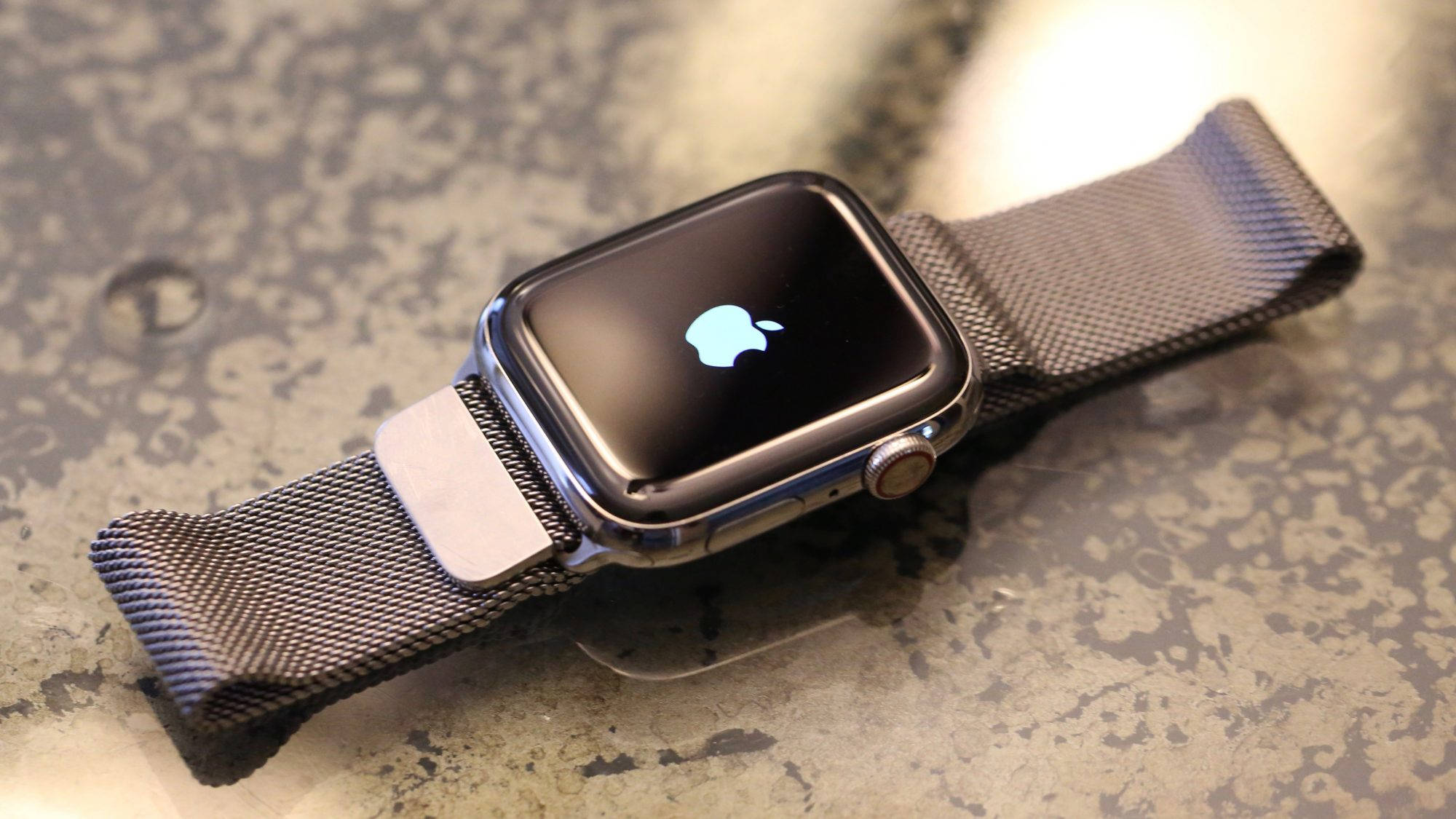 Apple WatchOS 9.5: Reviews